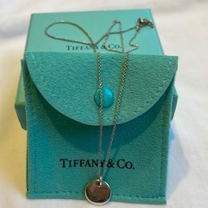 Tiffany initial necklace “S”